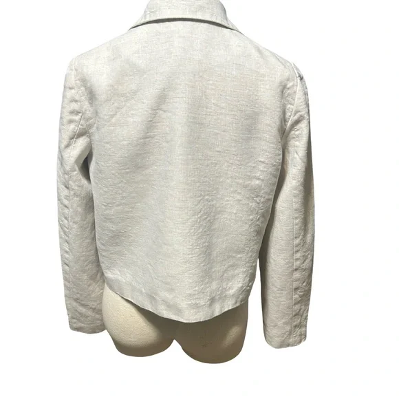 The Drop Linen Cropped Jacket
Blazer Natural Oatmeal Button
Front Size M - Picture 3 of 11